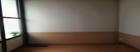 btsearch实测数据看板截图，深蓝金色调，展示搜索精准度与响应速度折线图，数据清晰专业